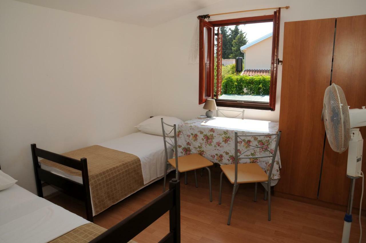 Apartmani Kovacic Murter Zewnętrze zdjęcie