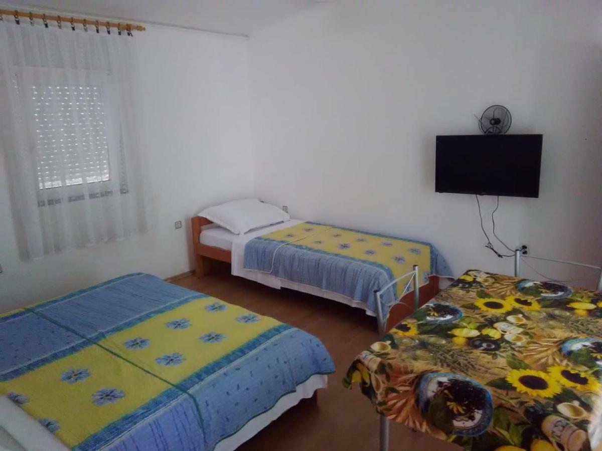 Apartmani Kovacic Murter Zewnętrze zdjęcie