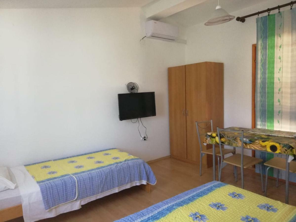 Apartmani Kovacic Murter Zewnętrze zdjęcie