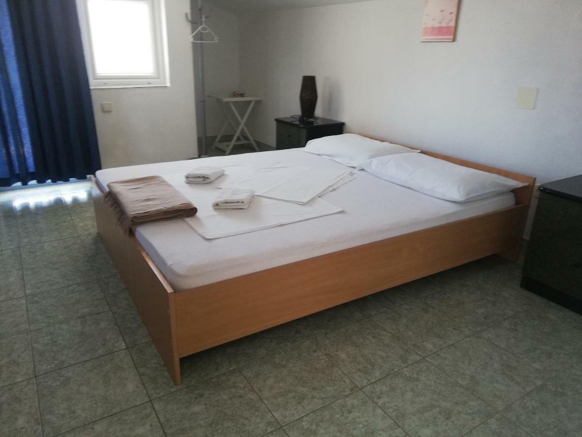 Apartmani Kovacic Murter Zewnętrze zdjęcie